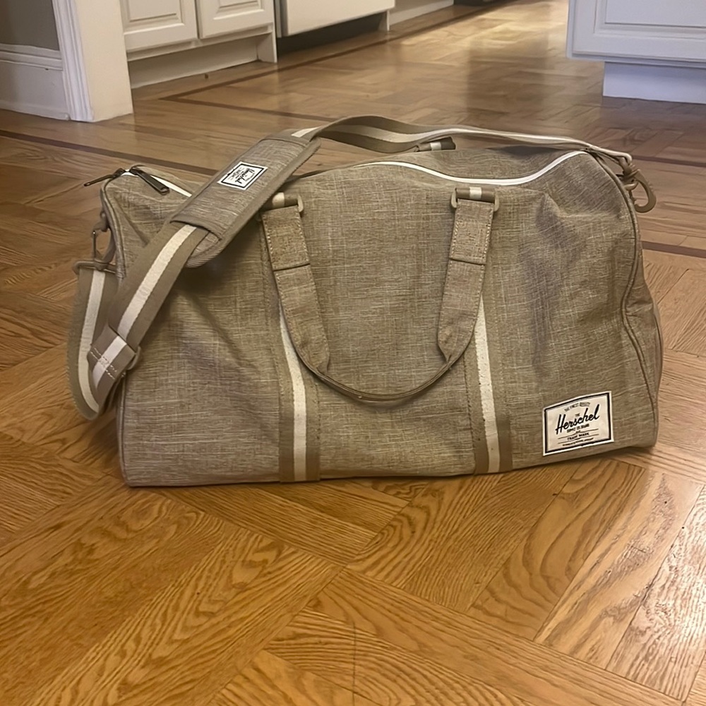 Herschel Novel Duffle Bag